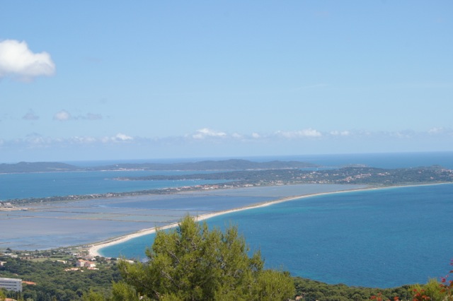la presqu'ile de Giens et son double tombolo